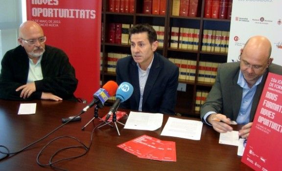 Josep Huguet, Diego Sánchez i Toni Massanés durant la roda de premsa.