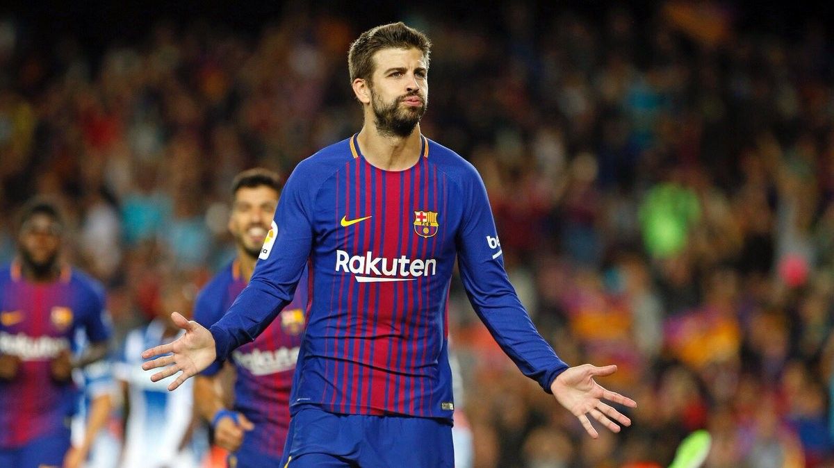 Gerard Piqué després de marcar un gol contra l'Espanyol