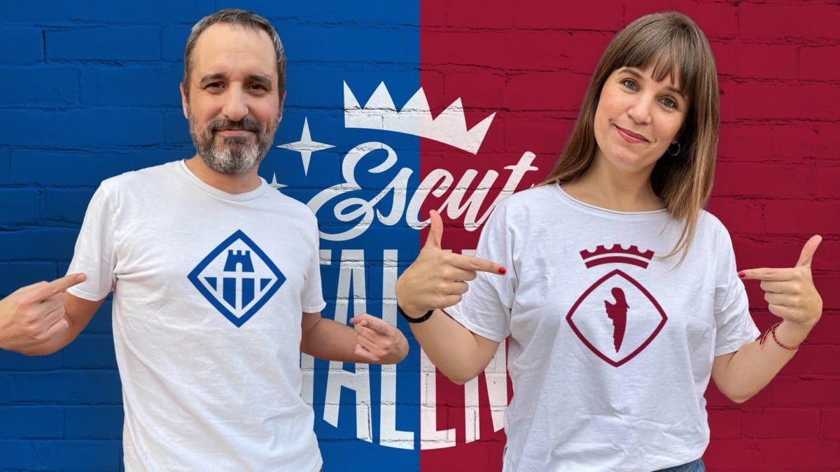 Jordi Calvís i Anna Pascual, els creadors de l'Escut Talent amb les samarretes dels finalistes. 