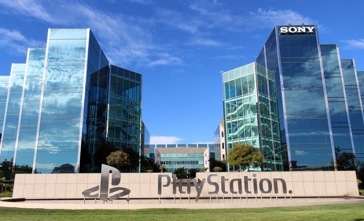 Sony es suma als comiats massius del sector dels videojocs