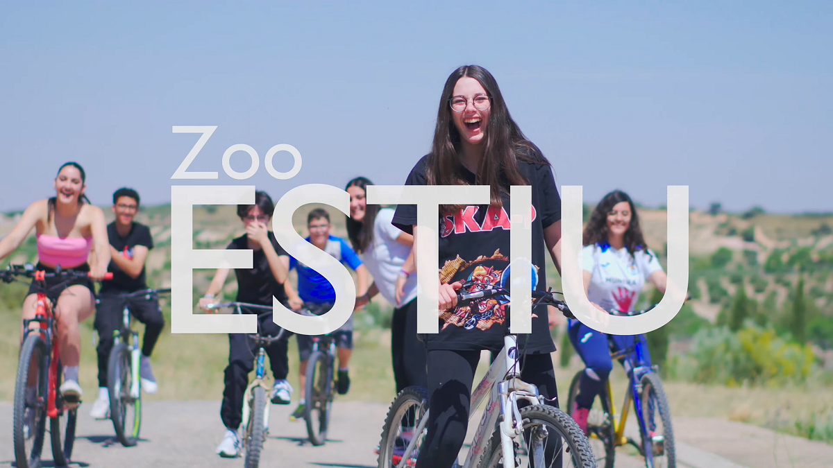 Els alumnes de l'institut d'Albacete en el videoclip de Zoo