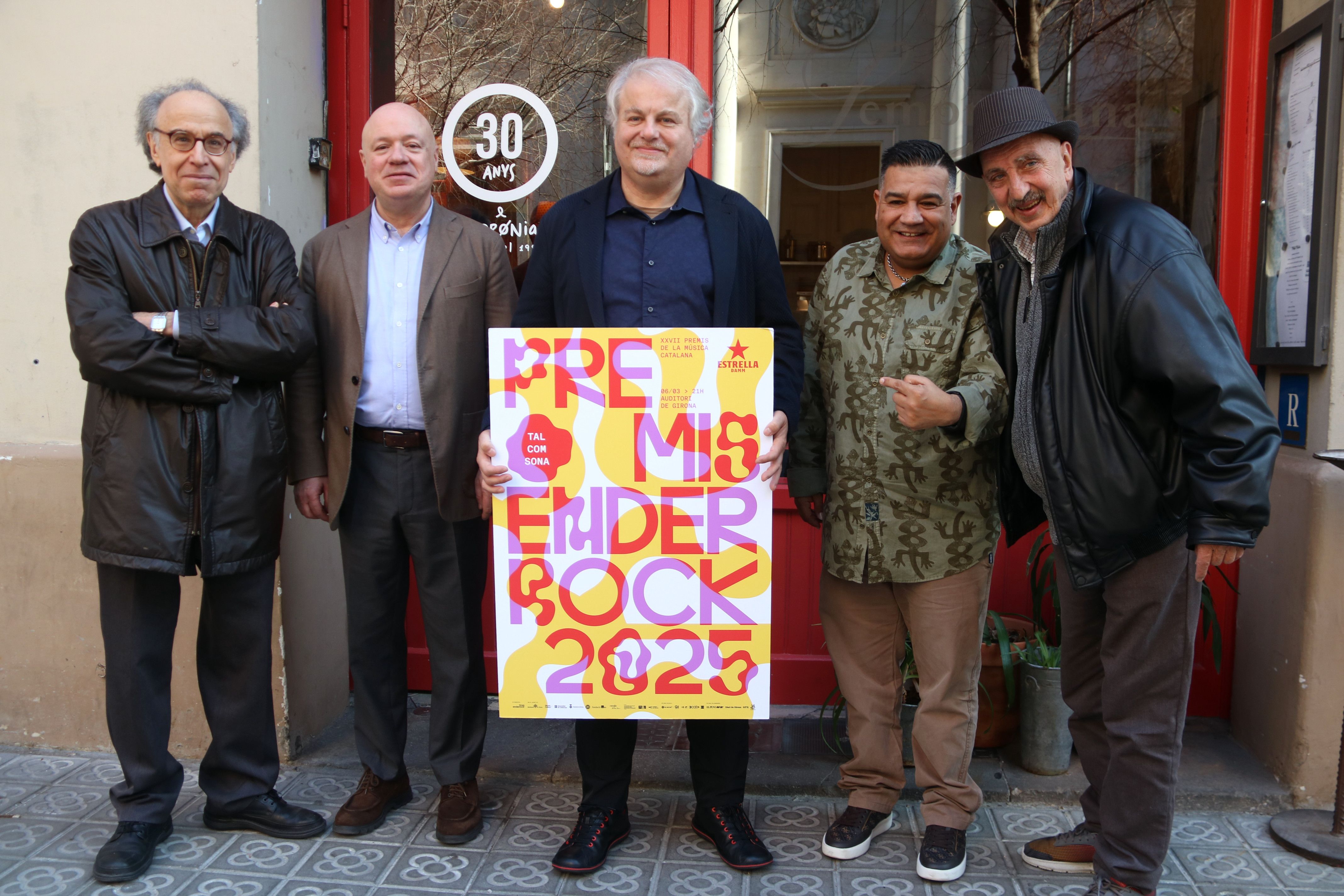 D'esquerra a dreta, Benet Casablancas, Albert Guinovart, el director d’Enderrock, Lluís Gendrau, Sicus Carbonell (Sabor de Gràcia) i Oriol Tramvia