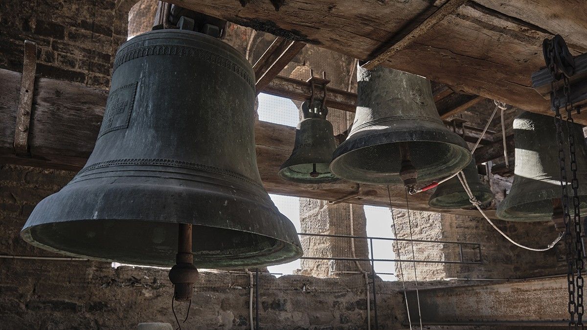 Un grup de campaners vol recuperar el repic de campanes manual a la Catedral de Vic.