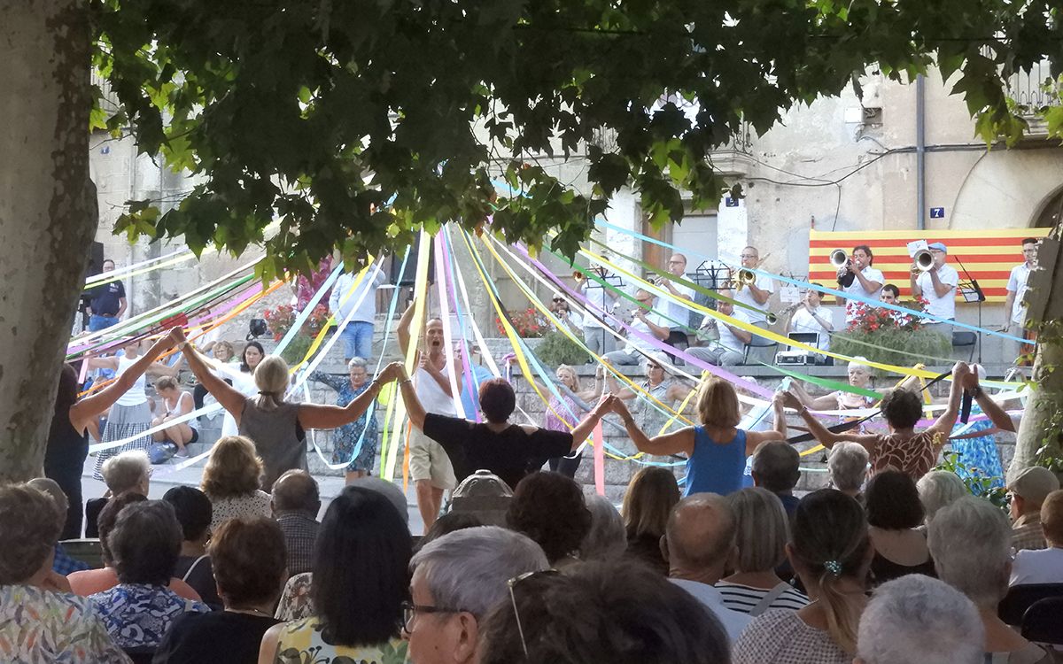 Centelles clou una participativa i lluïda Festa Major 2024.