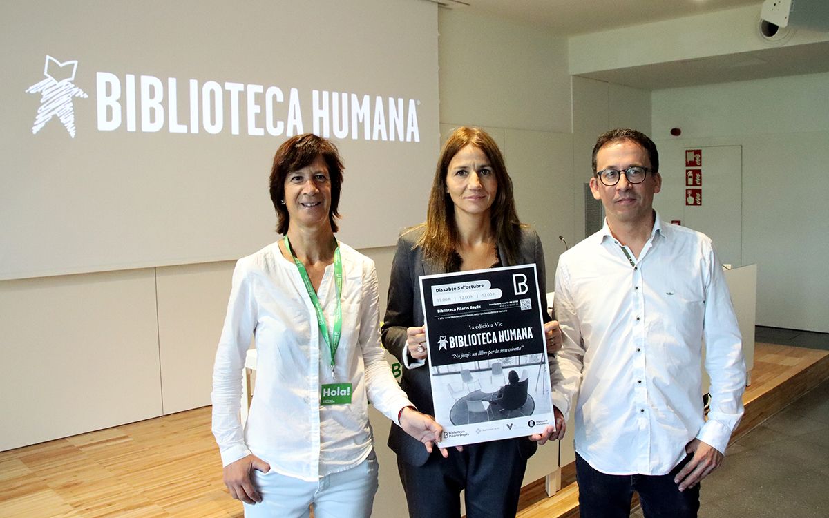 Presentació de la primera Biblioteca Humana de Vic, a la Biblioteca Pilarin Bayés.