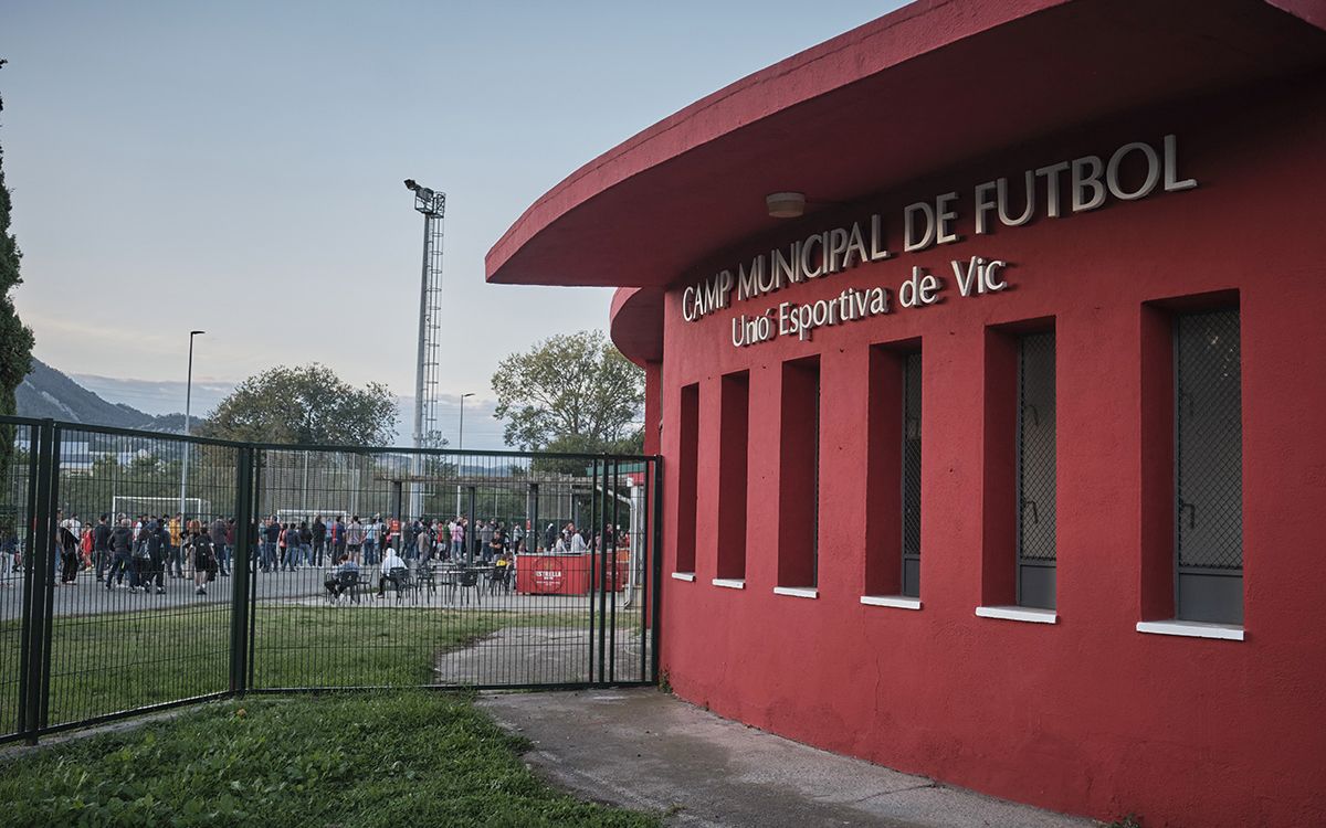 Uns 6.300 aficionats ompliran l'estadi Hipòlit Planàs en una celebració de la Castanya insòlita a Vic.