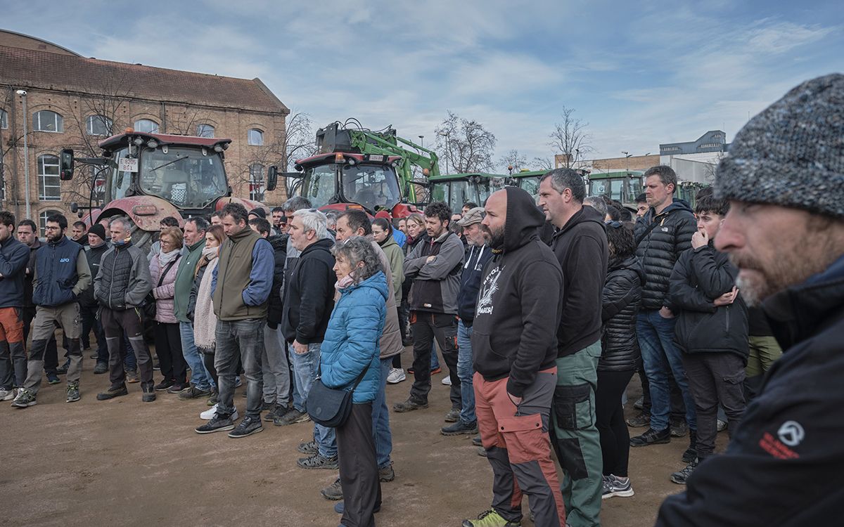 La pagesia d'Osona, el Lluçanès i el Moianès es troba a Vic per valorar l'acord amb el Govern.