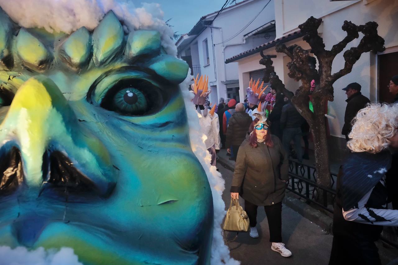 Multitudinari Carnaval de Terra Endins de Torelló.