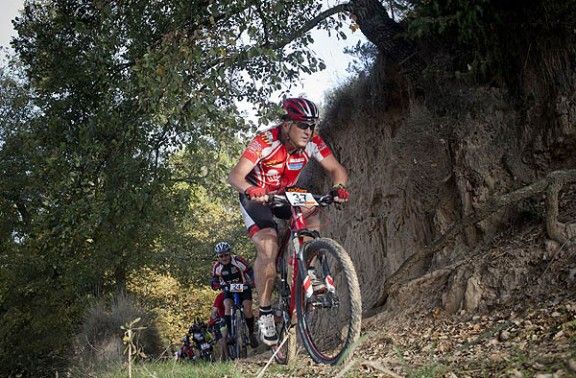 107 ciclistes han participat a la Pedalada del Rovelló d'Olost. 