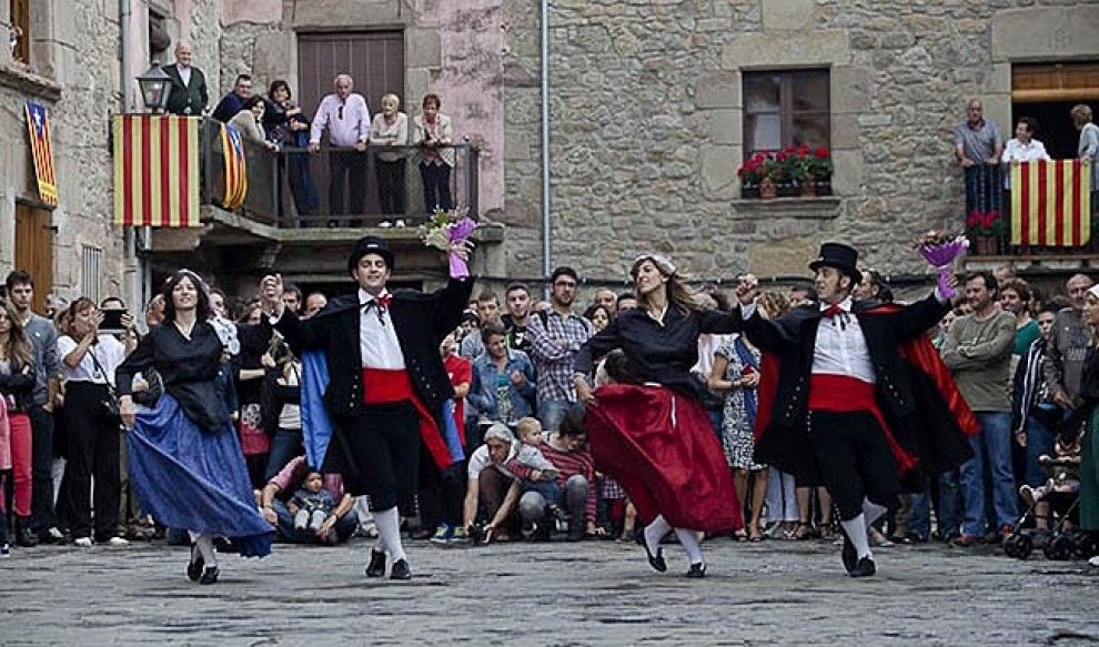 Imatge d'arxiu de la tradicional dansa Alpensina.