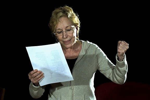 Rosa M. Sardà recita articles periodístics, poemes i teatre de Josep Maria de Sagarra.