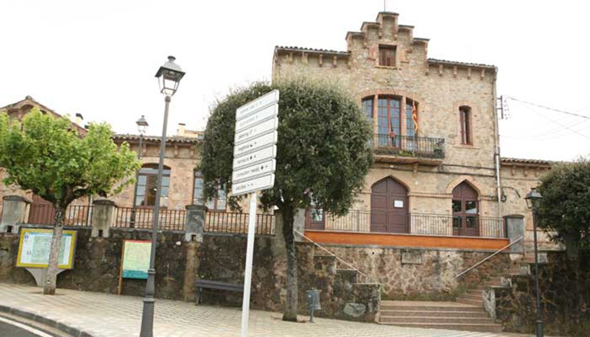 L'Ajuntament de Viladrau, que ja va obrir el 12O, farà una consulta
