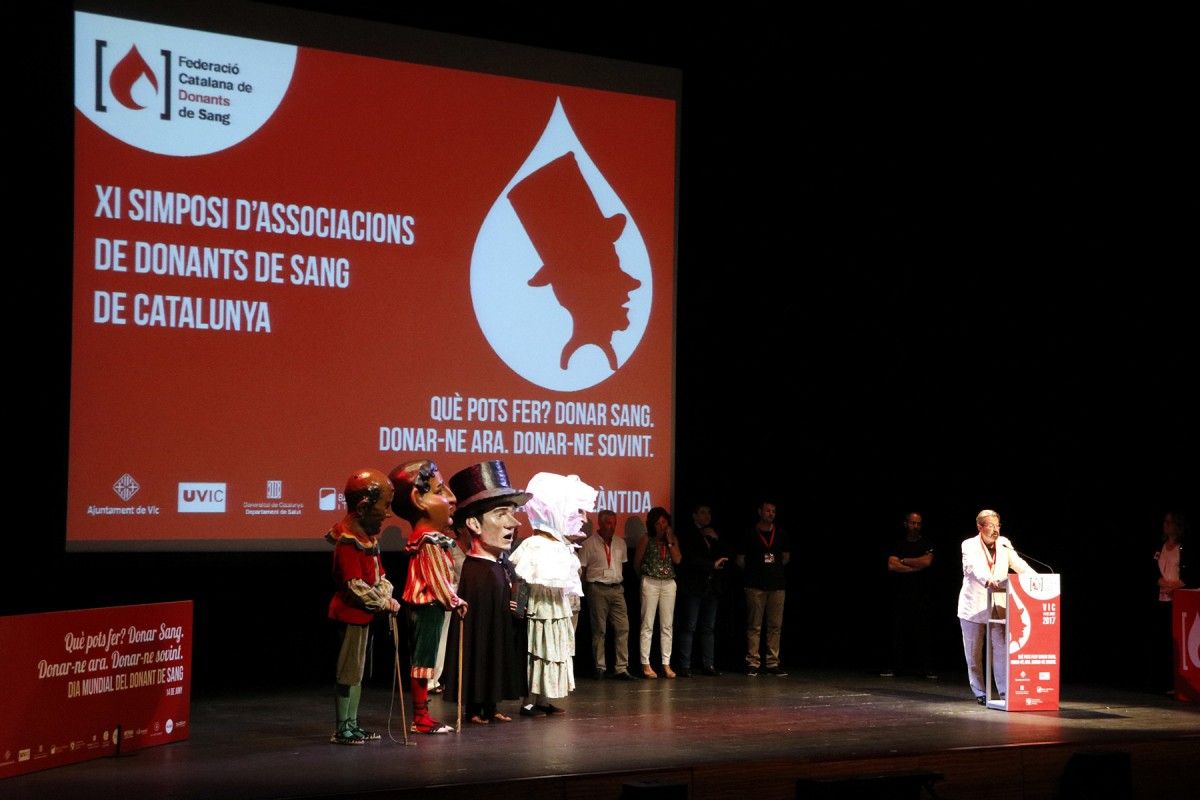 Un dels moments de la jornada de reconeixement als donants de sang de tot Catalunya, celebrat a Vic