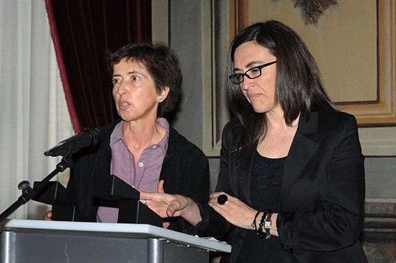 Montserrat Bacardí i Pilar Godayol.