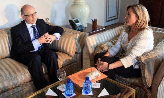 La vicepresidenta Ortega i el ministre Montoro, aquest dimarts a Madrid.