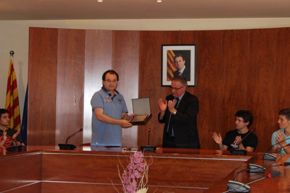 El president del CP Manlleu Pere Barcons i l'alcalde de Manlleu Pere Prat  