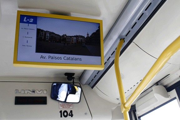 La pantalla que informa als passatgers.
