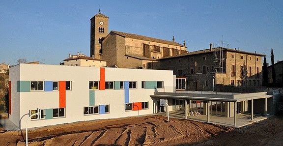Nova Escola Sant Genís i Santa Agnès de Taradell.