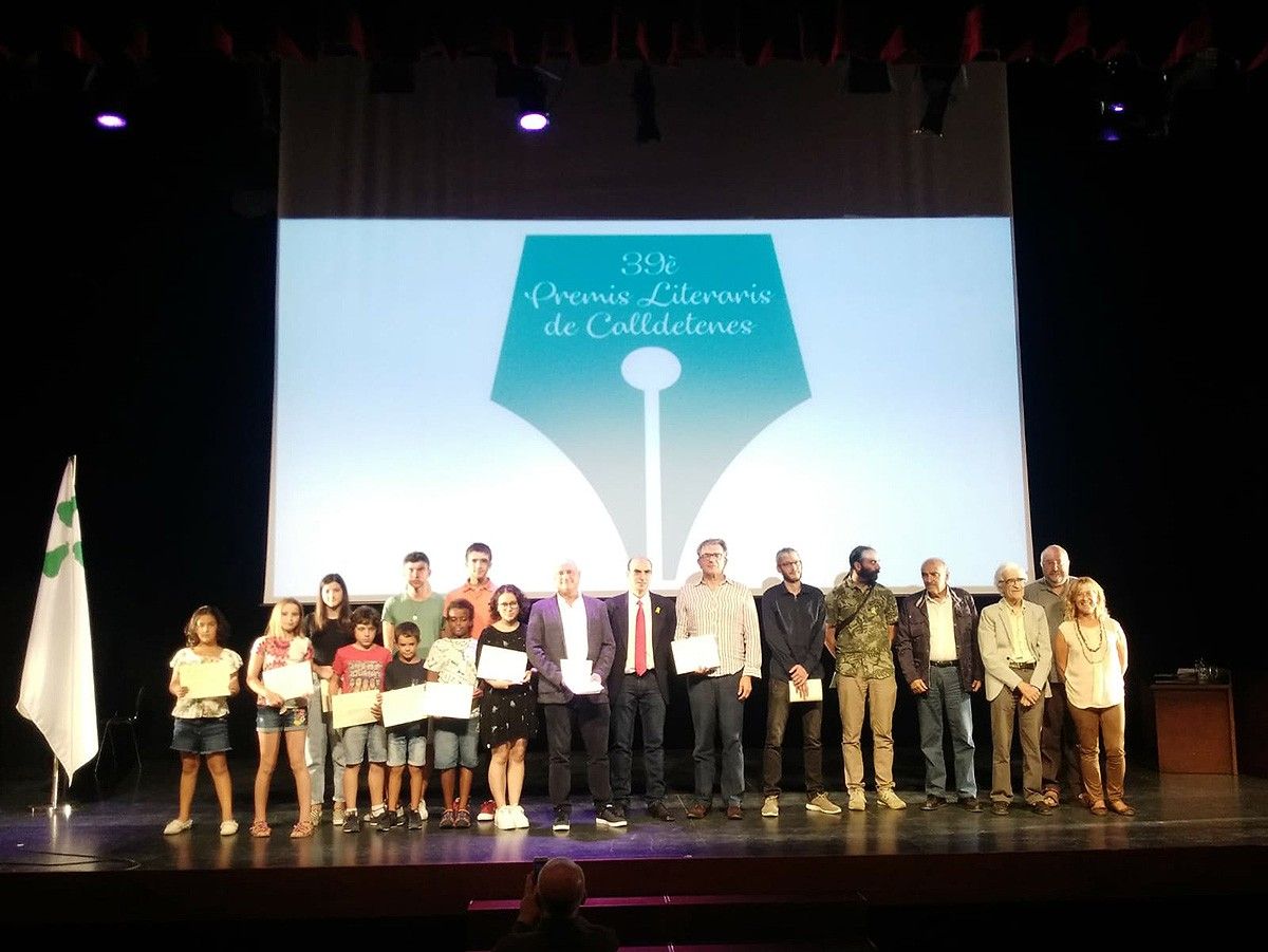 Tots els guardonats de la 39a ediciód els Premis Literaris de Calldetenes.
