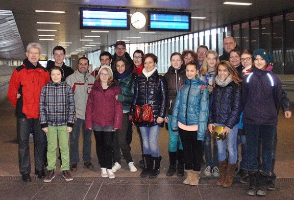 Representants de Manlleu visiten un centre d'Alemnaya