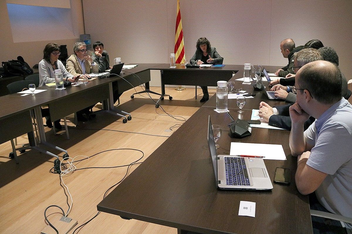 Reunió de la comissió interdepartamental per abordar l'alerta de pesta porcina africana amb Teresa Jordà, dijous passat