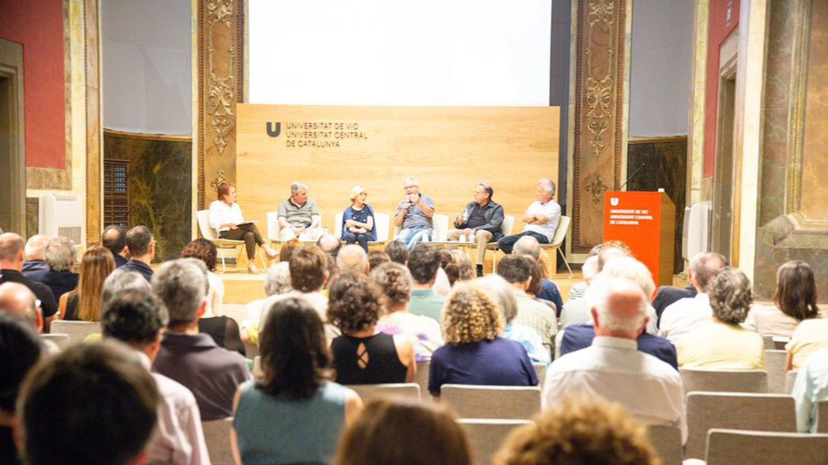 Homenatge a Ricard Torrents al Paranimf de la Universitat, aquest dimarts.