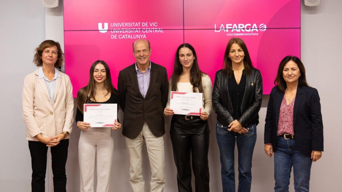 Sabata, Pabón, Guixà, Guri, Piella i Calle a l'acte de lliurament del 14è Premi Vicenç Fisas de la Fundació La Fraga.