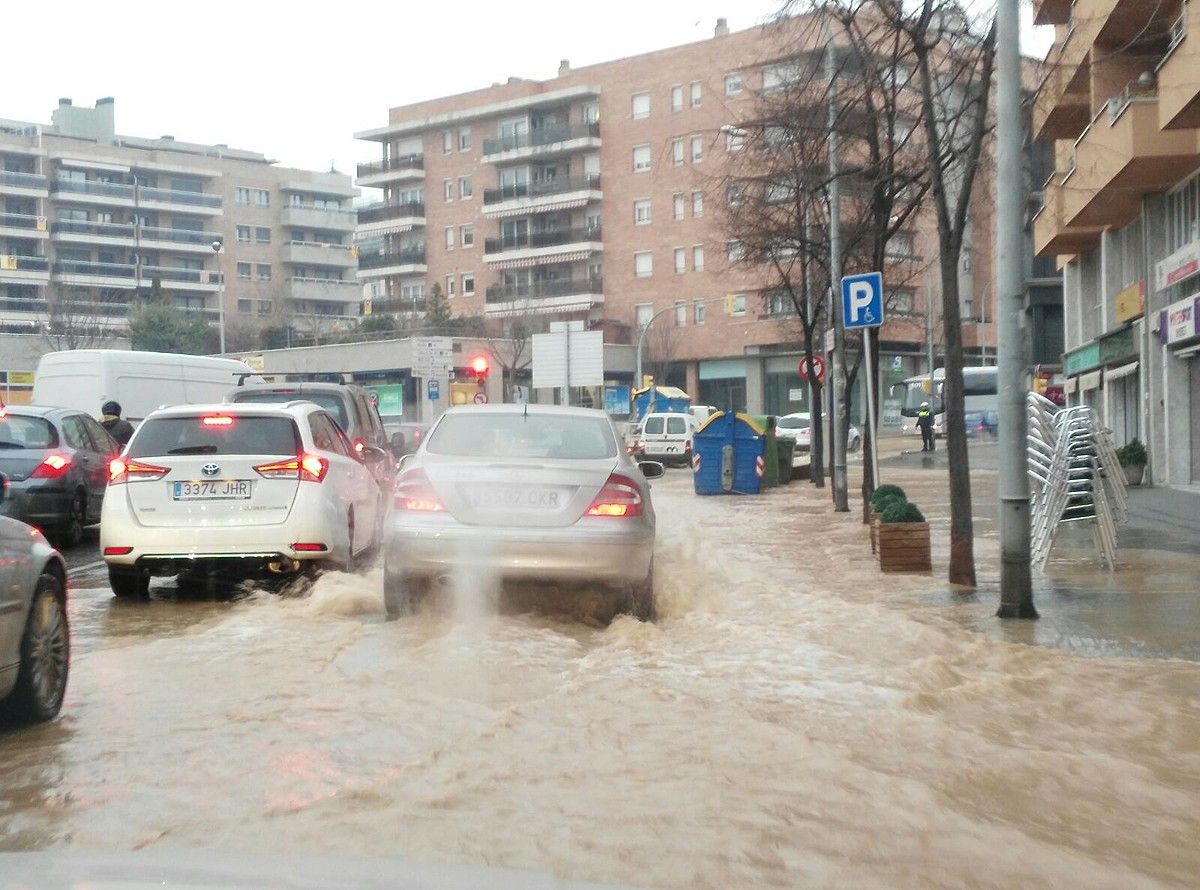 Alguns carrers han quedat inundats