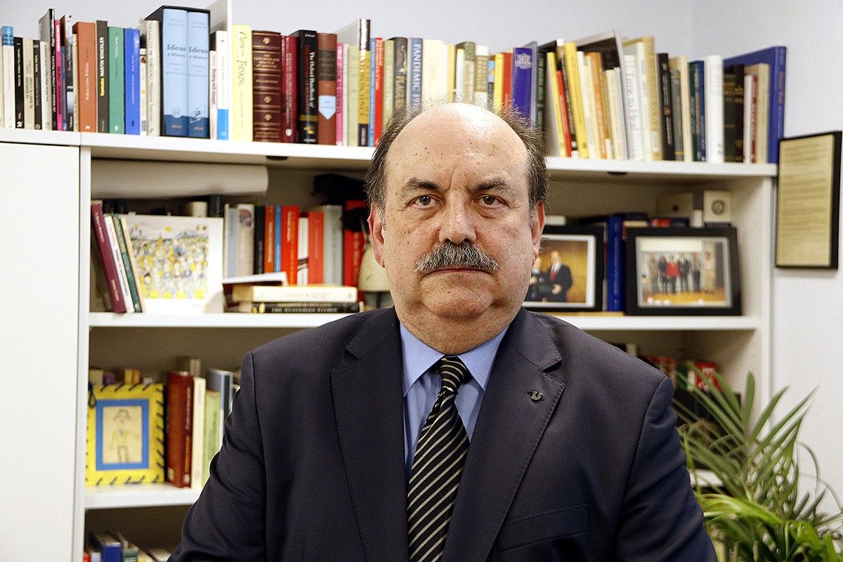 ​El rector de la UVic Josep-Eladi Baños