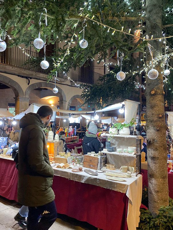 L'epicentre de la Fira acull el mercat d'artesania