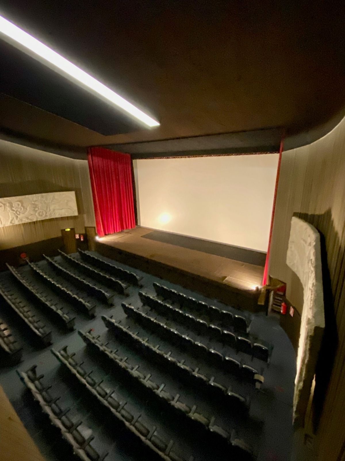 Vista de la platea del cinema