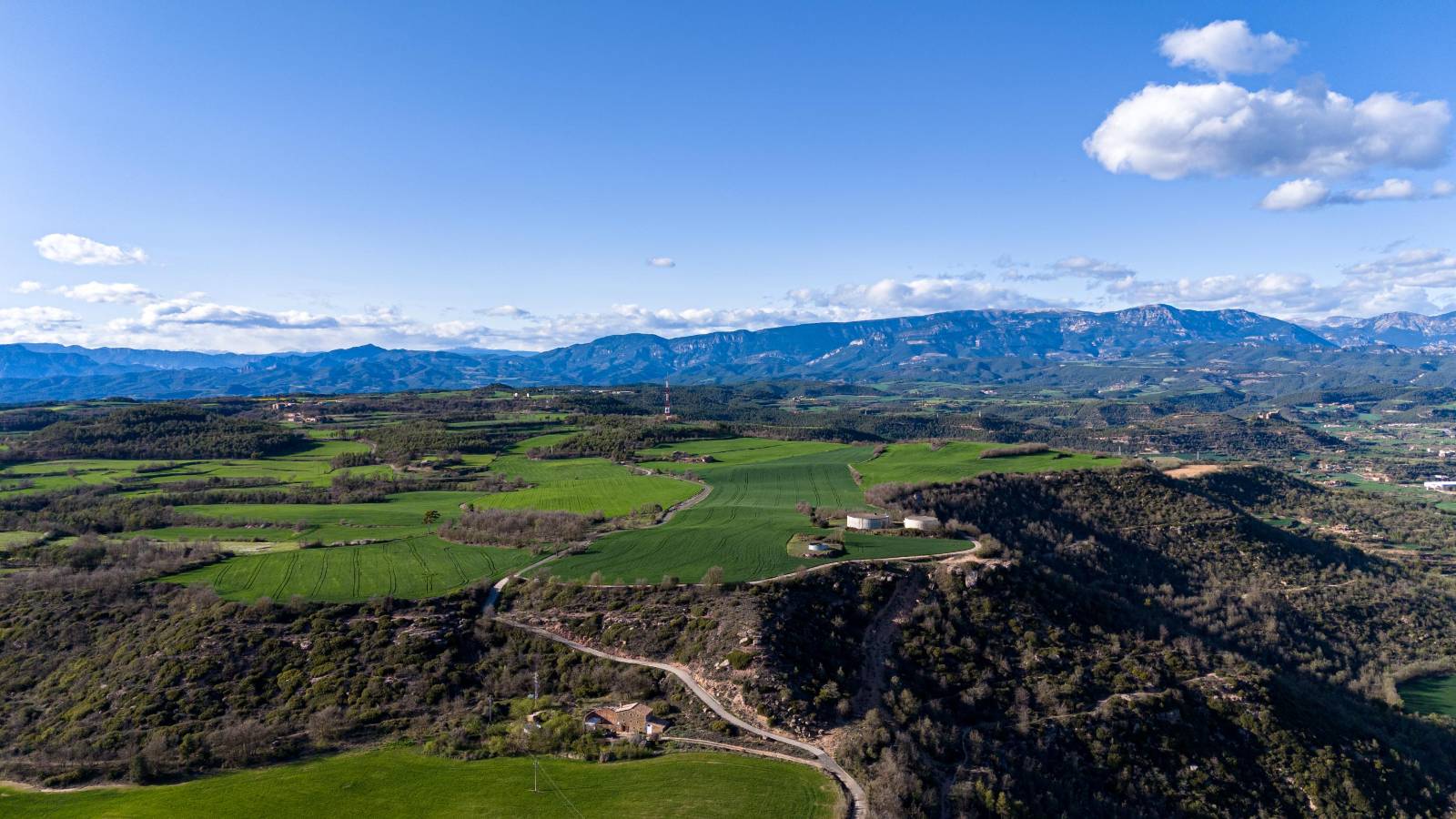 Vista dels terrenys on s'ubicaria la planta solar