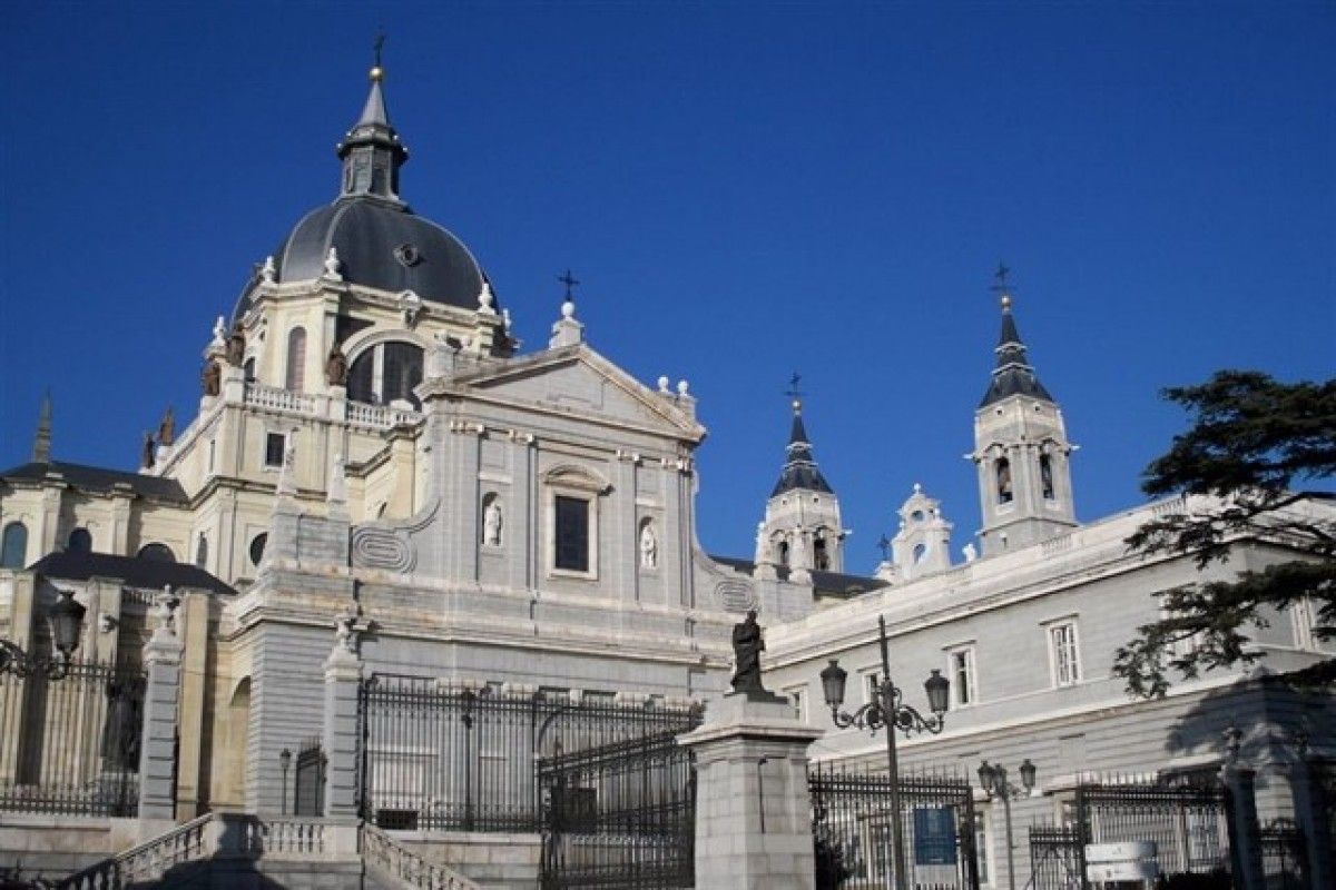 La catedral de l'Almudena de Madrid.