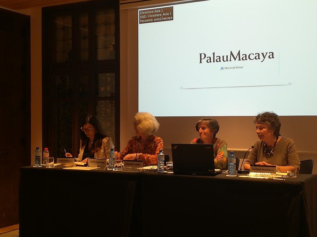 Pilar Gargallo, Anna Menéndez, Dolors Llobet i Marina Subirats, en la presentació del Grup Pròleg, aquest dilluns al Palau Macaya de Barcelona.