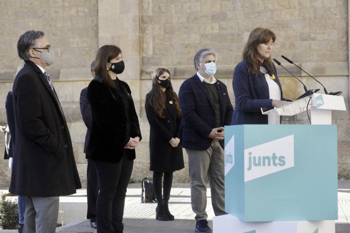 Laura Borràs amb els principals candidats de Junts a Sabadell