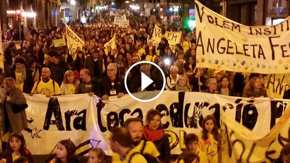 La manifestació ha recorregut els carrers del centre de Barcelona.