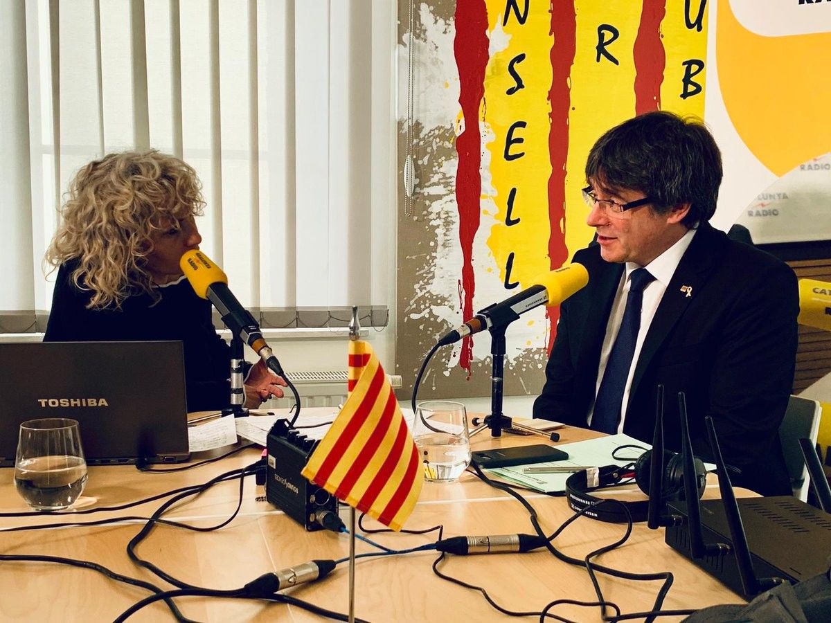 Carles Puigdemont i Mònica Terribas, a Waterloo