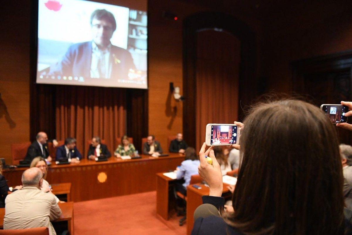 Carles Puigdemont, en una intervenció telemàtica davant del grup parlamentari de JxCat
