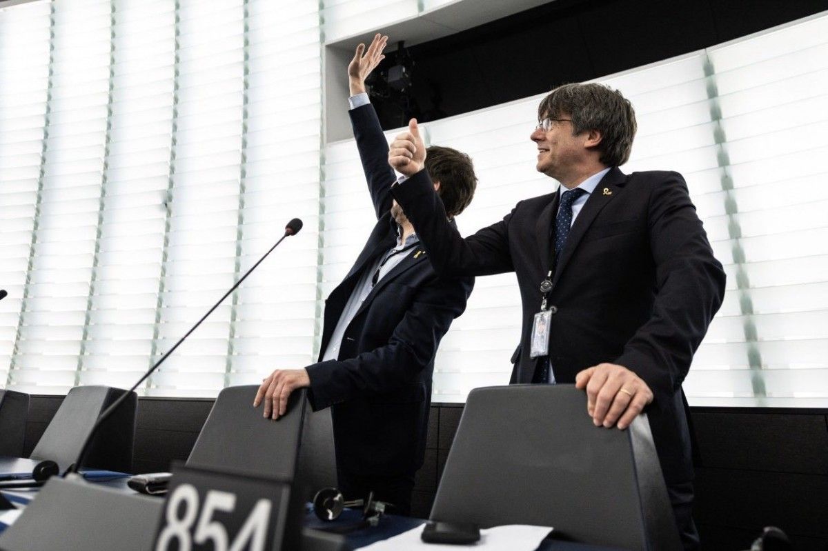Carles Puigdemont i Toni Comín, al Parlament Europeu.