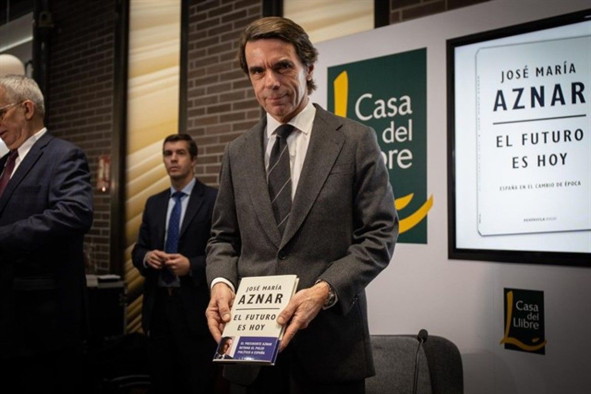 Aznar, a la Casa del Llibre