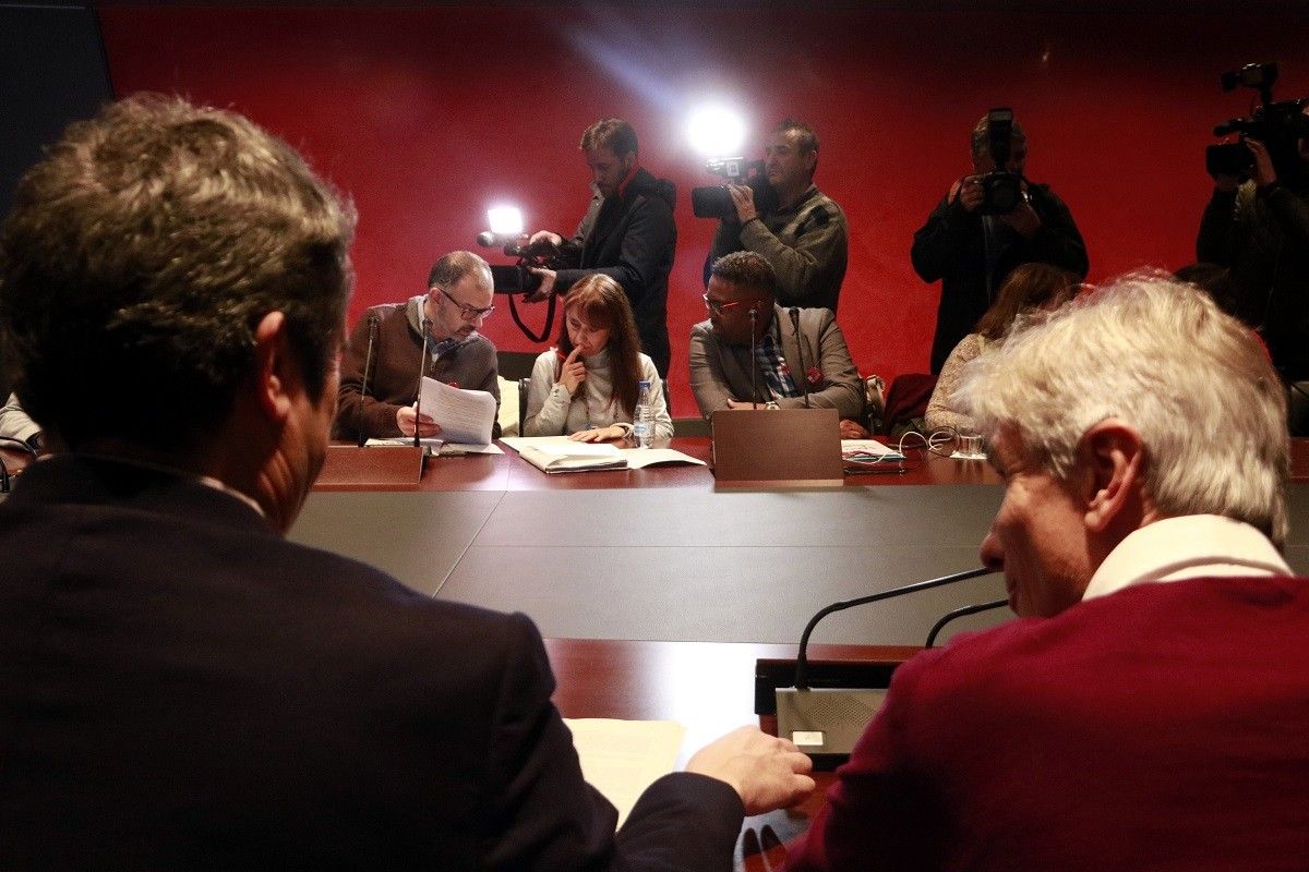 Reunió entre representants del sindicat Metges de Catalunya i l'ICS.