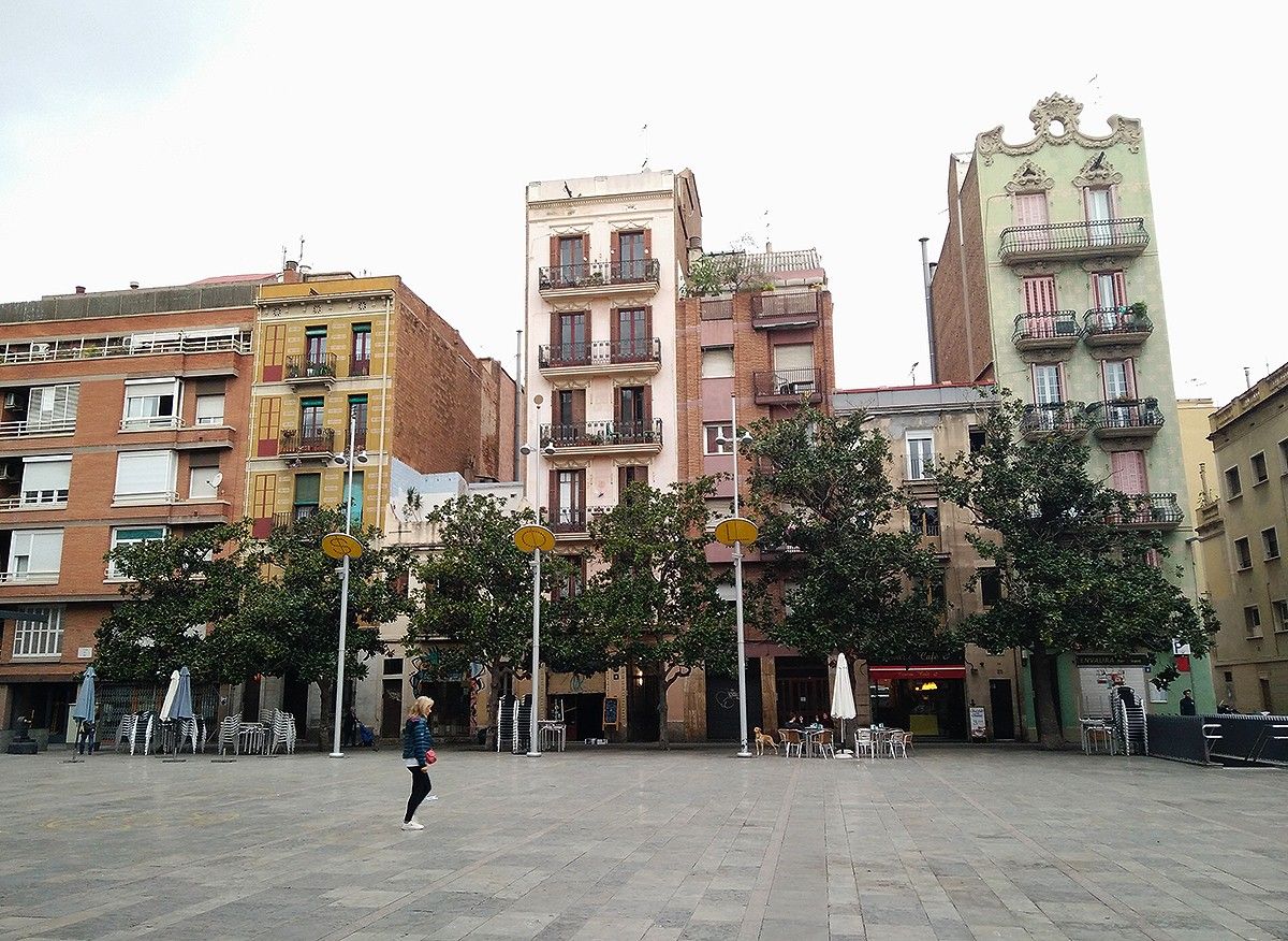 La plaça del Sol, al barri de Gràcia de Barcelona