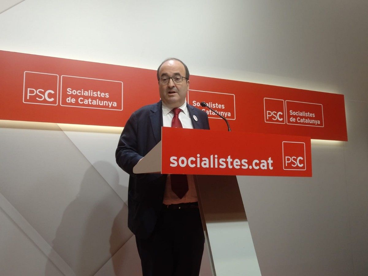 El líder del PSC, Miquel Iceta, en roda de premsa aquest dilluns