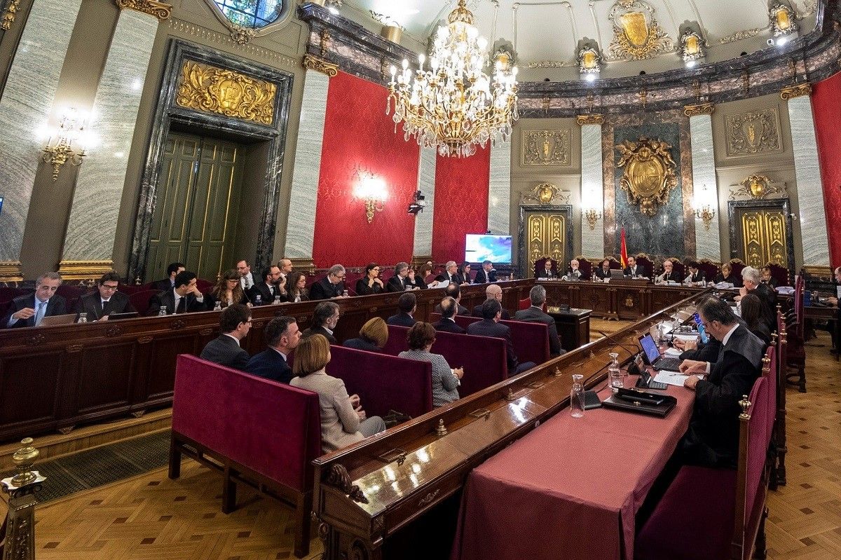 El Tribunal Suprem, presidit per Manuel Marchena, durant la declaració de la secretària judicial