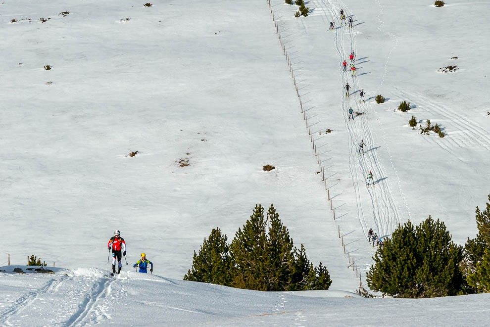 Esquiadors de muntanya a la Molina