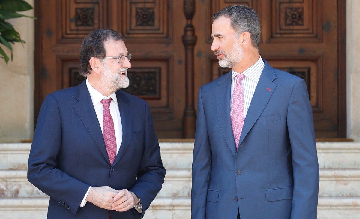 Mariano Rajoy i Felip VI a Marivent el 2017.