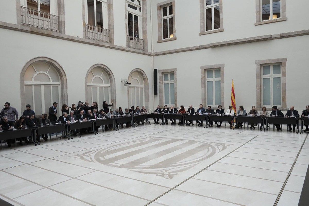 La reunió del Pacte Nacional pel Referèndum al Parlament