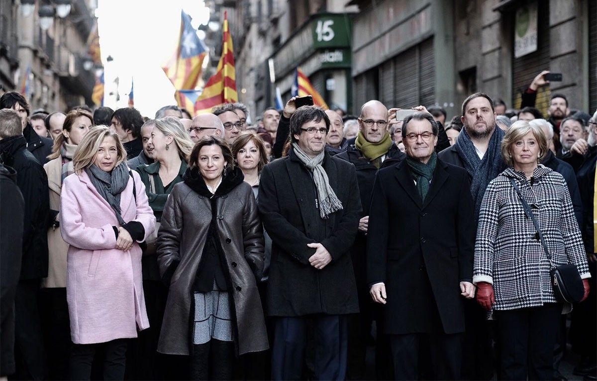 Puigdemont, Forcadell amb Mas, Ortega i Rigau