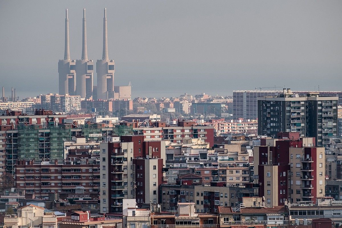 Pol·lució a Barcelona vista des del Guinardó