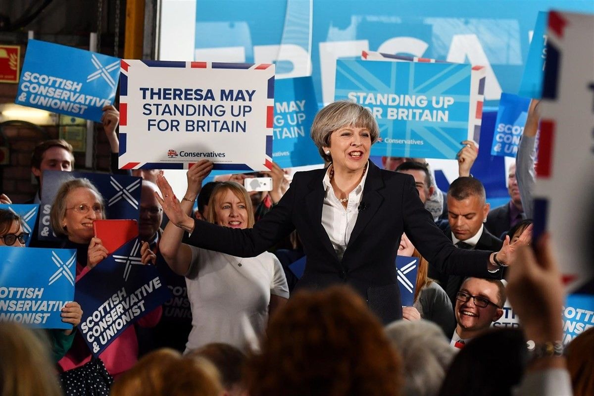 Theresa May, en un míting conservador.